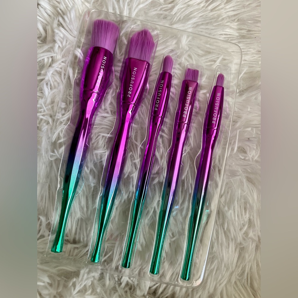 Profusion - Brush Set - Picture 4 of 6
